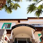 Hotel Konfor 3*