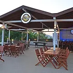 Hotel Konfor 3*