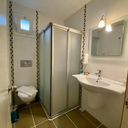 Konfor Отель Олудениз