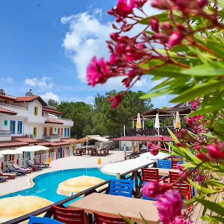 Konfor Hotel Ölüdeniz